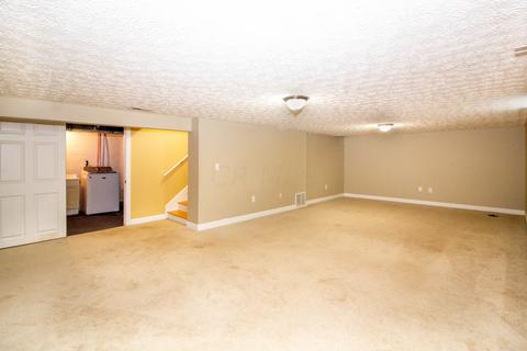 357 Bow Dr, Columbus, OH 43230 photo 14