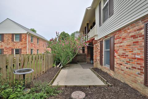 879 Manor Ln #E, Columbus, OH 43221 photo 29