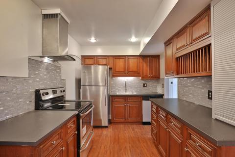 879 Manor Ln #E, Columbus, OH 43221 photo 13