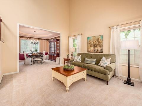 13938 Sunladen Dr NW, Pickerington, OH 43147 photo 4