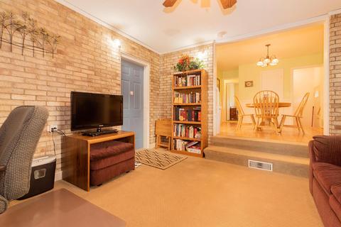664 Cretcher, De Graff, OH 43318 photo 15