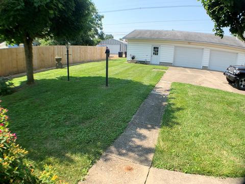 353 E Mound St, Circleville, OH 43113 photo 6