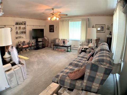 353 E Mound St, Circleville, OH 43113 photo 8