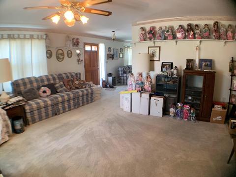 353 E Mound St, Circleville, OH 43113 photo 9
