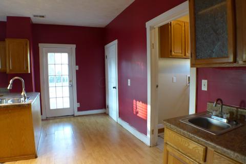 598 E Hunter St, Logan, OH 43138 photo 14