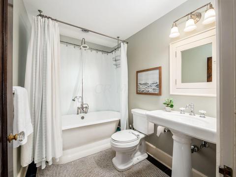 266 E Torrence Rd, Columbus, OH 43214 photo 21