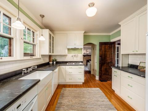 266 E Torrence Rd, Columbus, OH 43214 photo 12