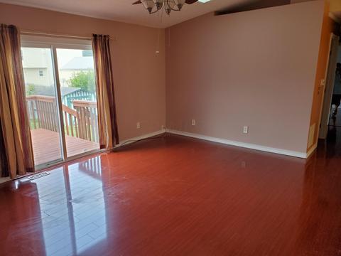 892 Robmeyer Dr, Columbus, OH 43207 photo 9
