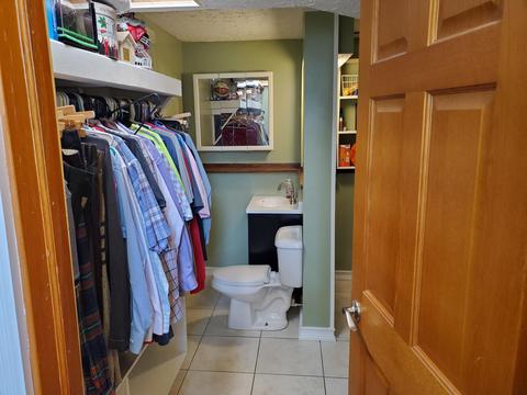 892 Robmeyer Dr, Columbus, OH 43207 photo 20