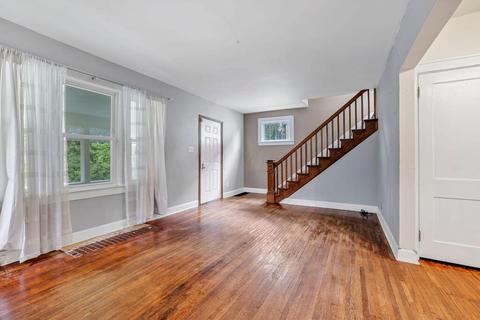 325 Eldon Ave, Columbus, OH 43204 photo 4
