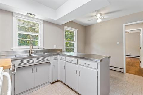 2723 N Limestone St, Springfield, OH 45503 photo 10