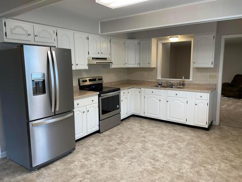110 Park St, Circleville, OH 43113 photo 11