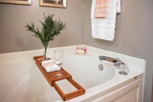 1308 Greenoak Ct, Springfield, OH 45503 photo 35