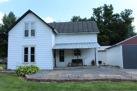 314 E High St, Fulton, OH 43321 photo 4