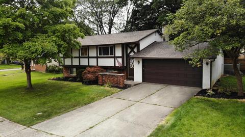 6589 Devonhill Rd, Columbus, OH 43229 photo 1