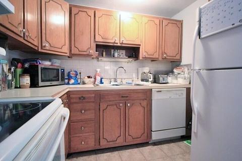 6589 Devonhill Rd, Columbus, OH 43229 photo 9