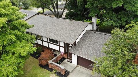 6589 Devonhill Rd, Columbus, OH 43229 photo 2