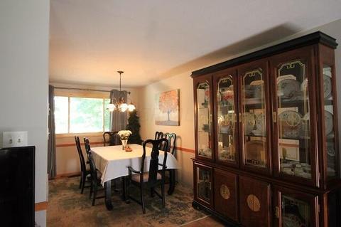 6589 Devonhill Rd, Columbus, OH 43229 photo 7