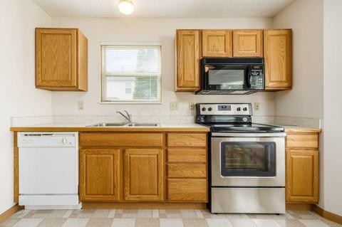 1283 Four Star Dr E, Galloway, OH 43119 photo 13