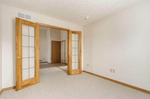 1283 Four Star Dr E, Galloway, OH 43119 photo 17