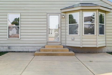 1283 Four Star Dr E, Galloway, OH 43119 photo 31