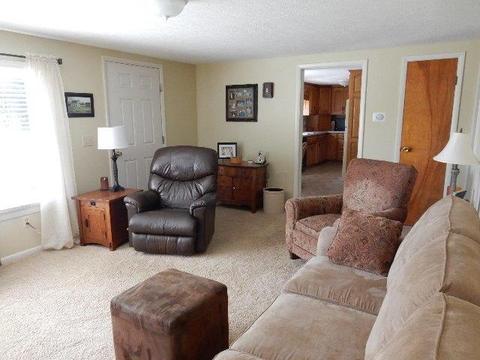 3 Wayne Dr, Fredericktown, OH 43019 photo 8