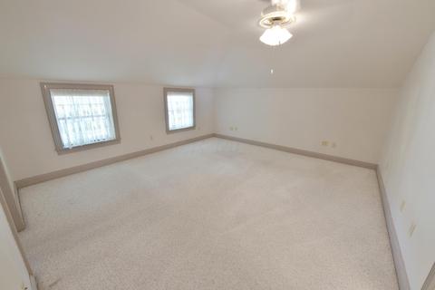 411 Main St, Dresden, OH 43821 photo 14