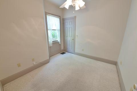 411 Main St, Dresden, OH 43821 photo 6
