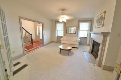 411 Main St, Dresden, OH 43821 photo 5