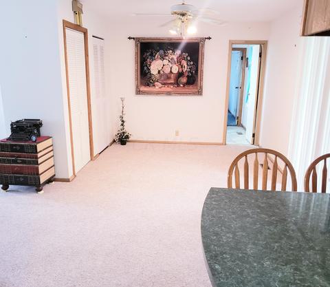 976 Chateau Dr, Marion, OH 43302 photo 10