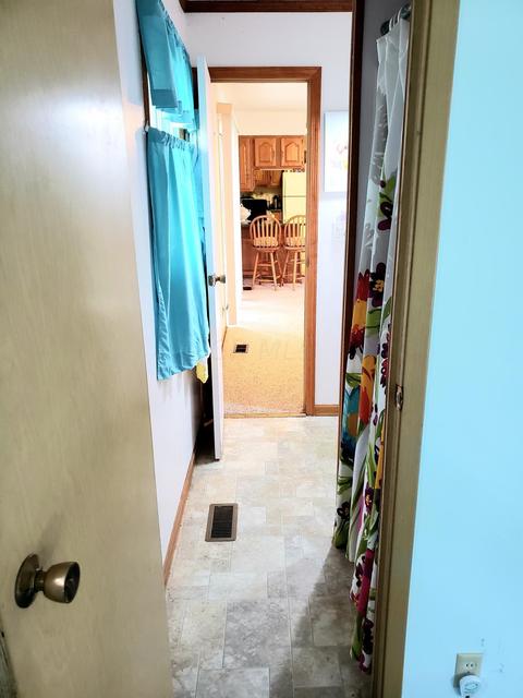 976 Chateau Dr, Marion, OH 43302 photo 12