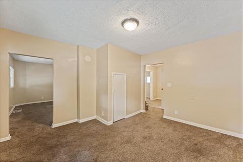 211 Harrison Ave, Lancaster, OH 43130 photo 2