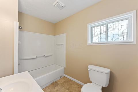 211 Harrison Ave, Lancaster, OH 43130 photo 9