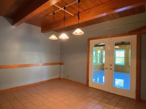 560 Denver Rd, Waverly, OH 45690 photo 6