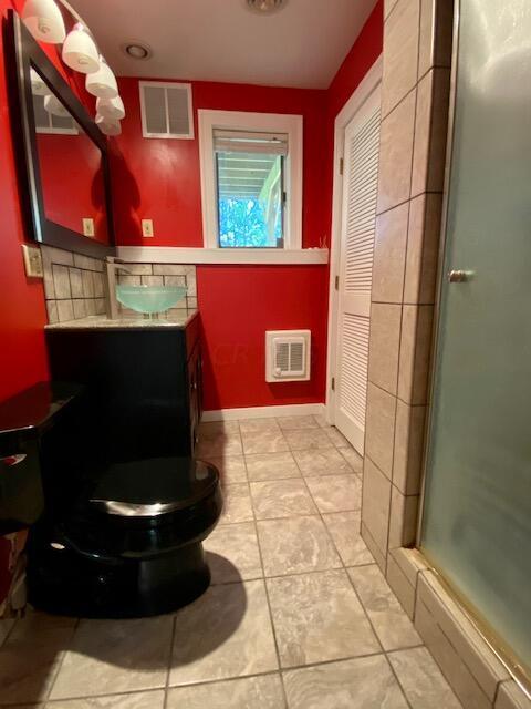 560 Denver Rd, Waverly, OH 45690 photo 15