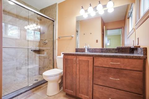 2850 E Broad St, Columbus, OH 43209 photo 20