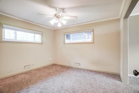 2850 E Broad St, Columbus, OH 43209 photo 16