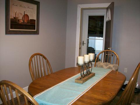 329 E Main St, Circleville, OH 43113 photo 11