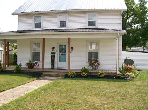 329 E Main St, Circleville, OH 43113 photo 2