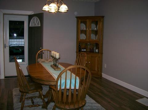 329 E Main St, Circleville, OH 43113 photo 10