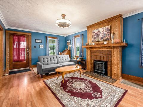 676 E Kossuth St, Columbus, OH 43206 photo 7
