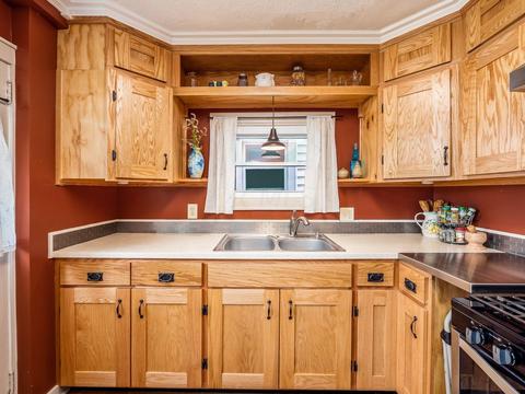 676 E Kossuth St, Columbus, OH 43206 photo 13
