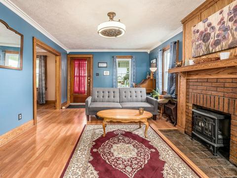 676 E Kossuth St, Columbus, OH 43206 photo 8