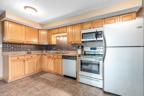 3270 Tamarack Ave, Springfield, OH 45502 photo 14