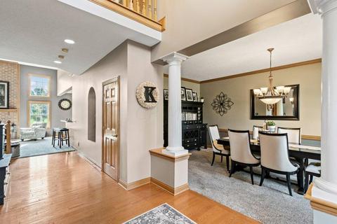 8108 Summerhouse Dr E, Dublin, OH 43016 photo 5