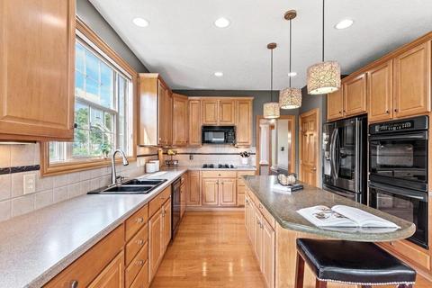 8108 Summerhouse Dr E, Dublin, OH 43016 photo 15
