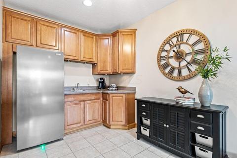 8108 Summerhouse Dr E, Dublin, OH 43016 photo 32