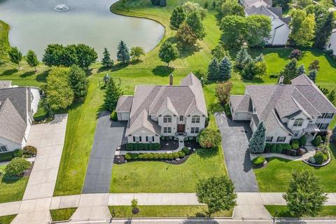8108 Summerhouse Dr E, Dublin, OH 43016 photo 2