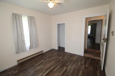 302 W Miami St, De Graff, OH 43318 photo 11