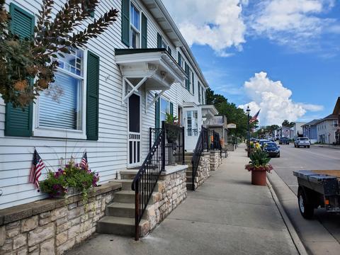 20 E Columbus St, Lithopolis, OH 43136 photo 2